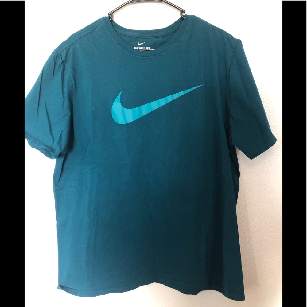 Mens Nike Tee size XL (cotton)